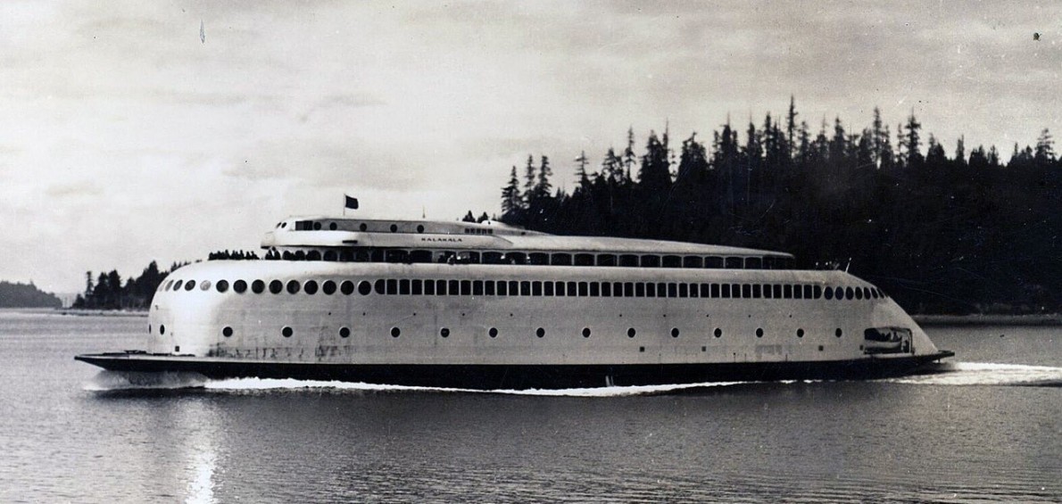 Archival image of the ship The Kalakala on the water.